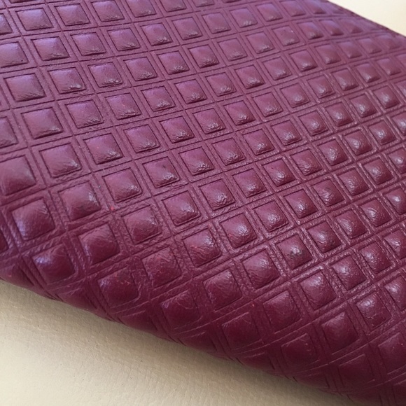 Marion Dimond Embossed Zip around Wallet - Picture 4 of 8